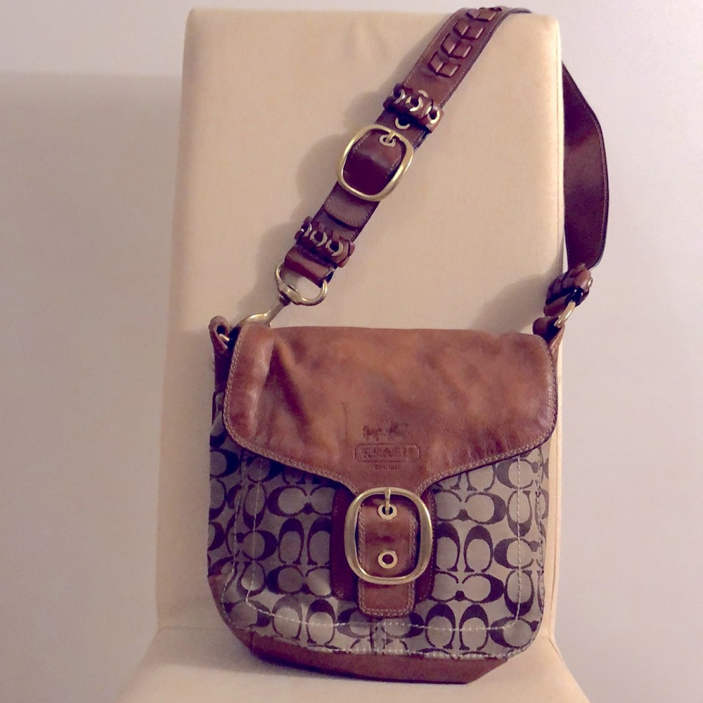 Classic COACH  Bleecker Leather Bag❤️